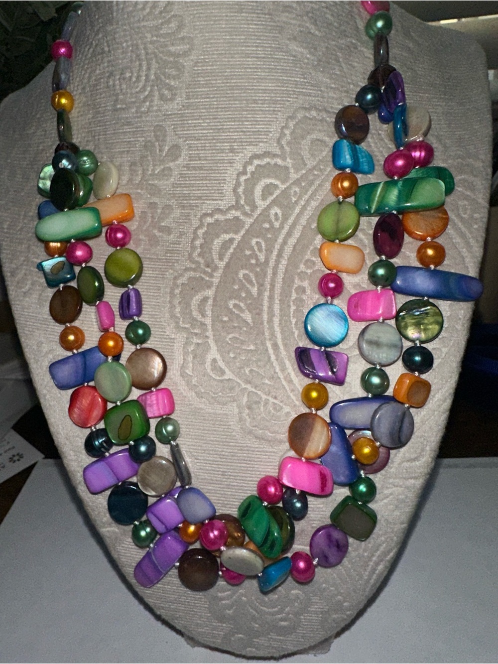 20” Triple Colored Pearl Necklace